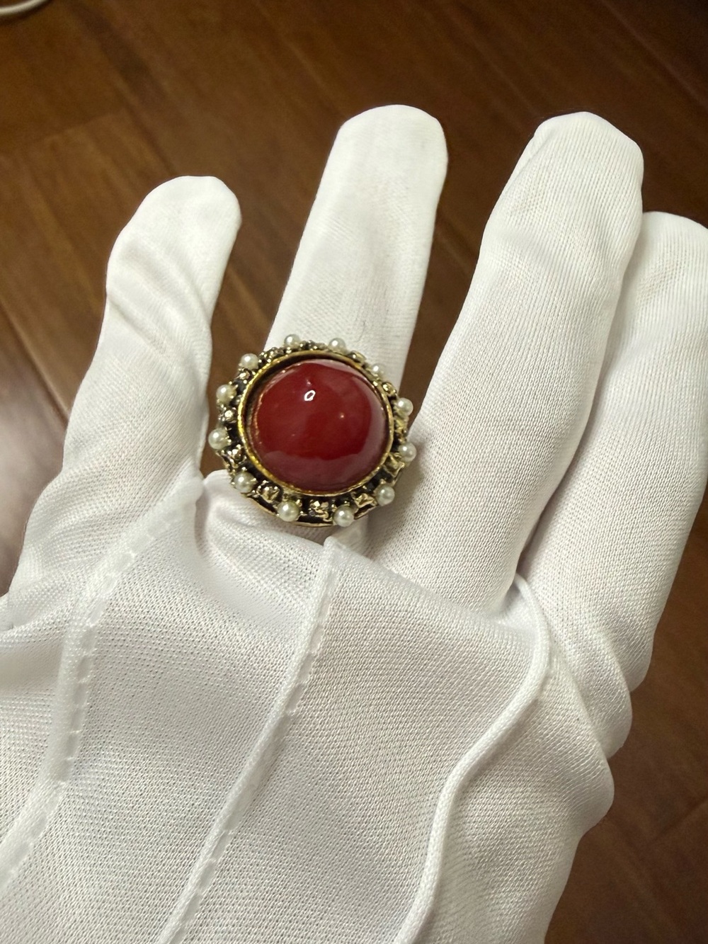 Vintage Ornate Gold Red Cabochon & Faux Pearl Cocktail Statement Ring